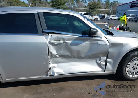 2007 Chrysler 300 z USA, uszkodzony, nr VIN 2C3KA43R27H888526